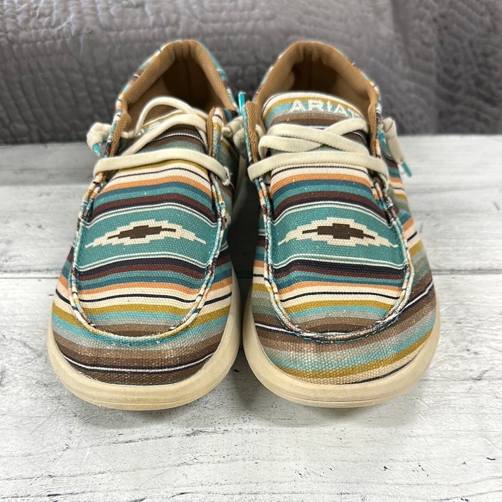 Ariat Ladies Turquoise/Brown/Cream Serape Print Hilos